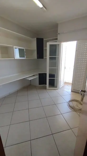 Foto 6 de Apartamento com 4 quartos à venda, 99m2 em Franca - SP