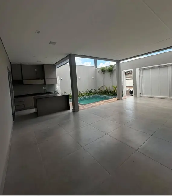 Foto 3 de Casa com 3 quartos à venda, 200m2 em Franca - SP