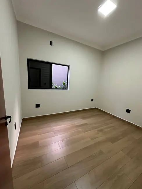 Foto 2 de Casa com 3 quartos à venda, 152m2 em Franca - SP