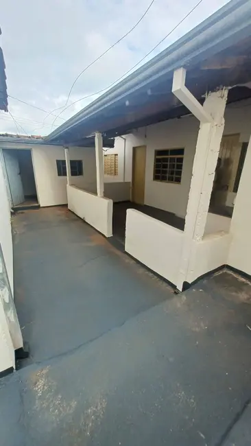 Foto 3 de Casa com 4 quartos à venda, 250m2 em Jardim Dermínio, Franca - SP