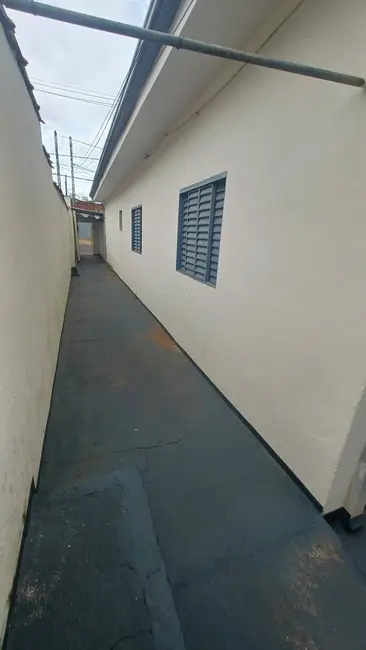 Foto 2 de Casa com 4 quartos à venda, 250m2 em Jardim Dermínio, Franca - SP