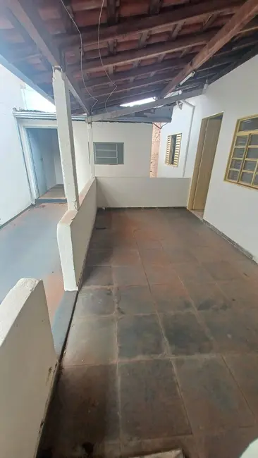 Foto 6 de Casa com 4 quartos à venda, 250m2 em Jardim Dermínio, Franca - SP