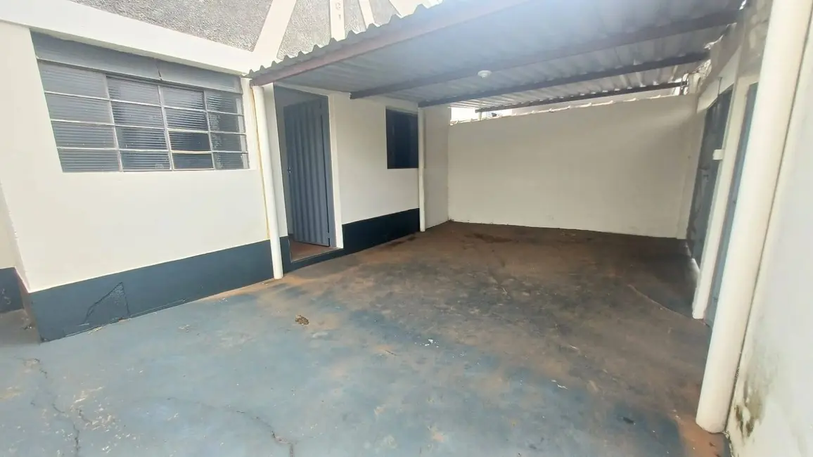 Foto 1 de Casa com 4 quartos à venda, 250m2 em Jardim Dermínio, Franca - SP