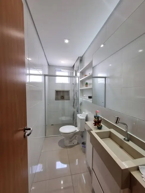 Apartamento com 3 quartos à venda, 93m2 em Jardim Piratininga, Franca - SP - imagem 5 Foto 5 de Apartamento com 3 quartos à venda, 93m2 em Jardim Piratininga, Franca - SP