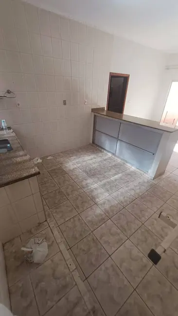 Casa com 2 quartos à venda, 130m2 em Vila Scarabucci, Franca - SP - imagem 9 Foto 9 de Casa com 2 quartos à venda, 130m2 em Vila Scarabucci, Franca - SP