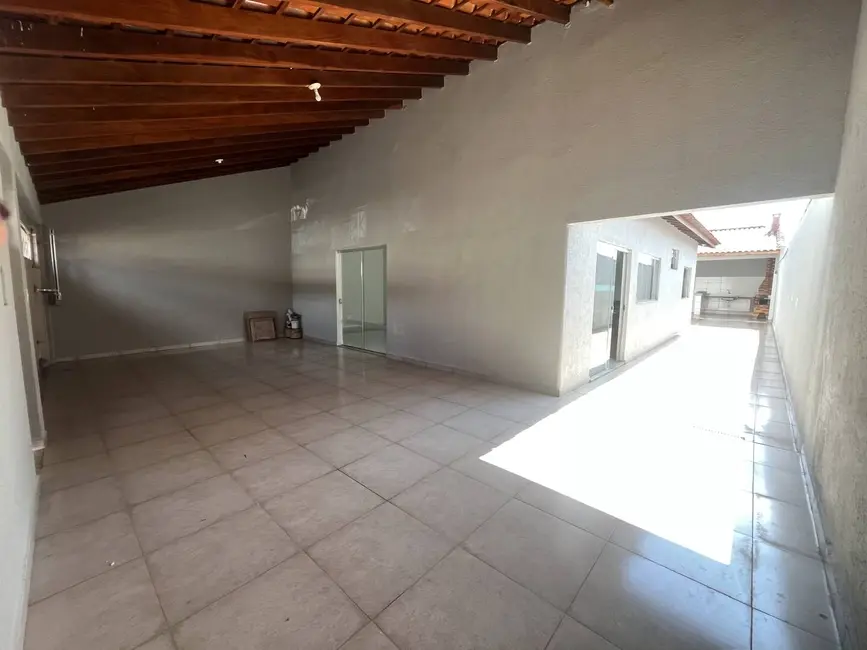 Casa com 3 quartos à venda, 175m2 em Franca - SP - imagem 2 Foto 2 de Casa com 3 quartos à venda, 175m2 em Franca - SP