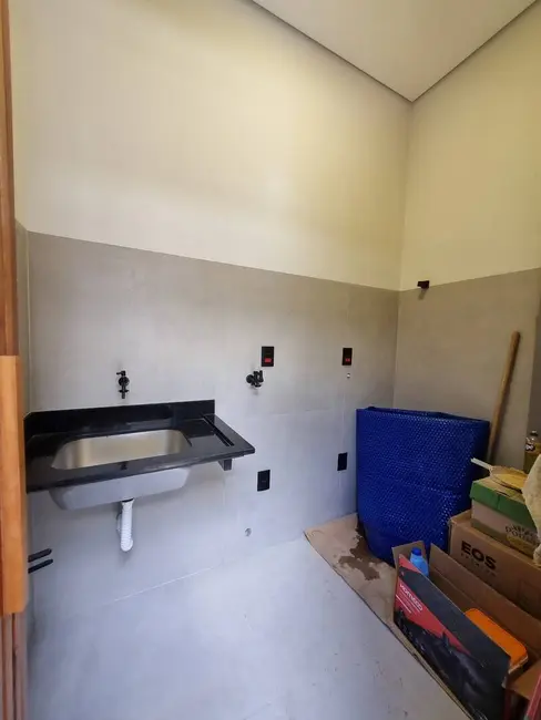 Casa com 3 quartos à venda, 160m2 em Franca - SP - imagem 3 Foto 3 de Casa com 3 quartos à venda, 160m2 em Franca - SP