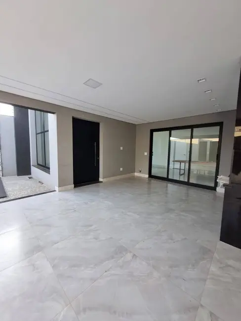 Foto 4 de Casa com 3 quartos à venda em Franca - SP