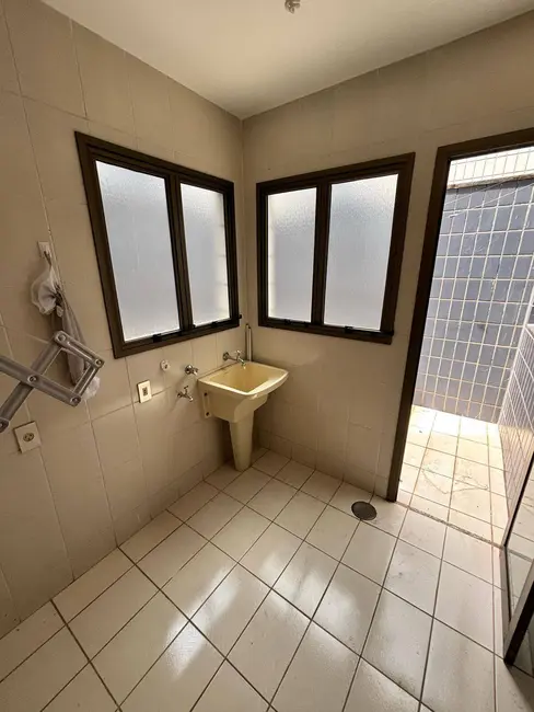 Apartamento com 3 quartos à venda, 128m2 em Centro, Franca - SP - imagem 9 Foto 9 de Apartamento com 3 quartos à venda, 128m2 em Centro, Franca - SP