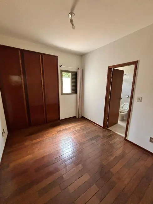 Apartamento com 3 quartos à venda, 128m2 em Centro, Franca - SP - imagem 5 Foto 5 de Apartamento com 3 quartos à venda, 128m2 em Centro, Franca - SP