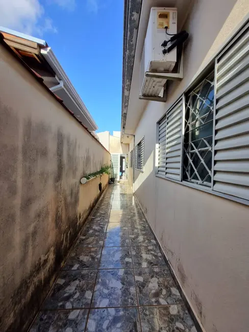 Foto 9 de Casa com 3 quartos à venda em Jardim Noêmia, Franca - SP