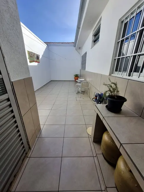 Foto 4 de Casa com 3 quartos à venda, 275m2 em Jardim Ângela Rosa, Franca - SP