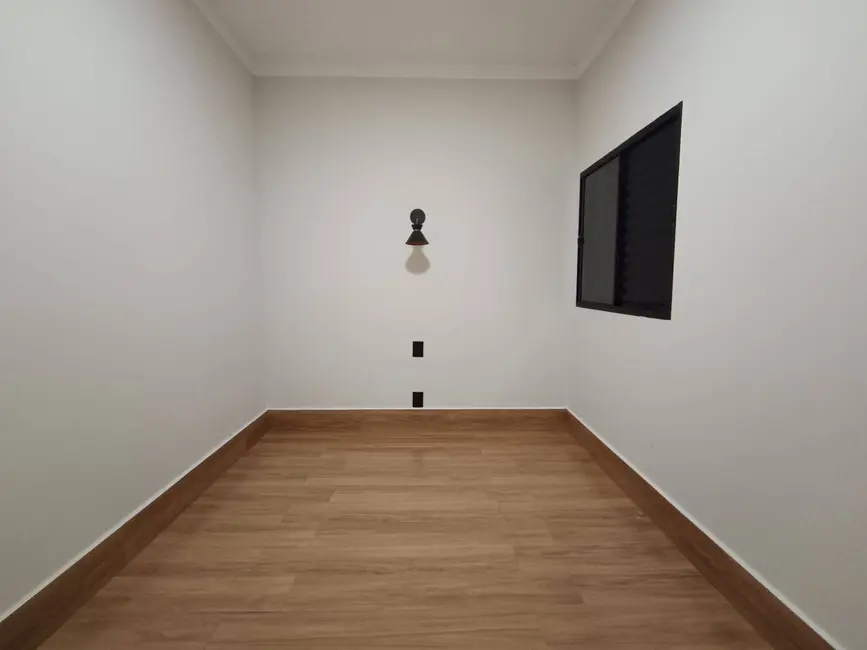 Casa com 3 quartos à venda, 100m2 em Franca - SP - imagem 8 Foto 8 de Casa com 3 quartos à venda, 100m2 em Franca - SP