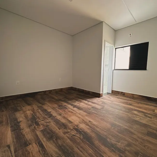 Foto 4 de Apartamento com 3 quartos à venda em Franca - SP