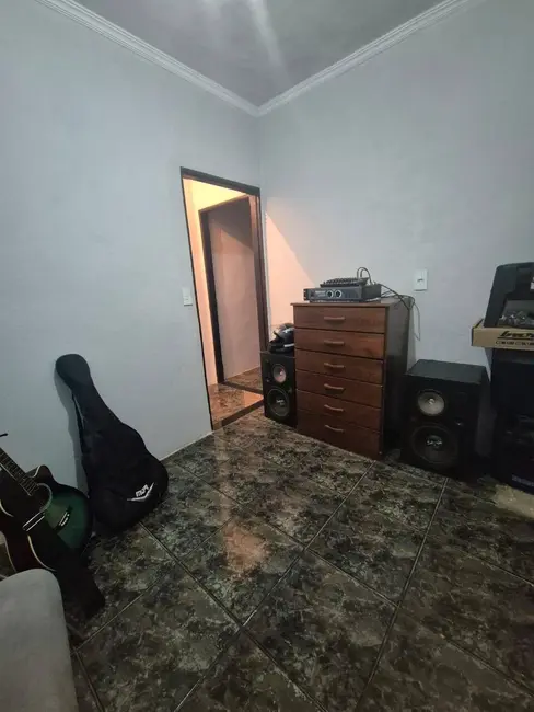 Foto 2 de Casa com 3 quartos à venda, 111m2 em Franca - SP