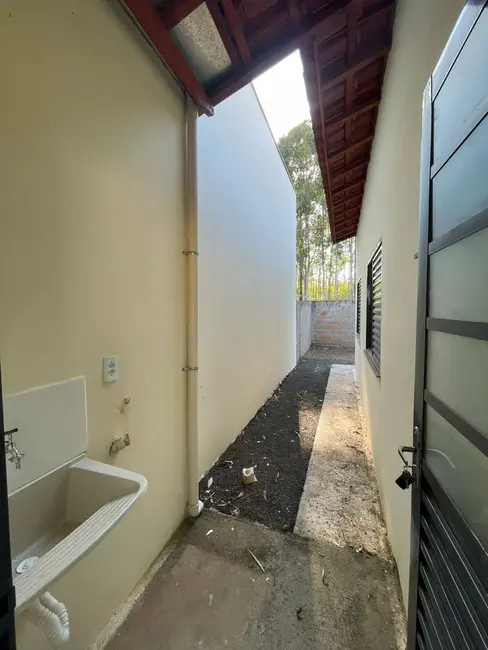 Foto 5 de Casa de Condomínio com 2 quartos à venda, 45m2 em Residencial Parque dos Pássaros, Franca - SP
