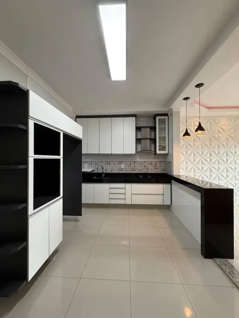 Foto 6 de Apartamento com 2 quartos à venda, 72m2 em Franca - SP