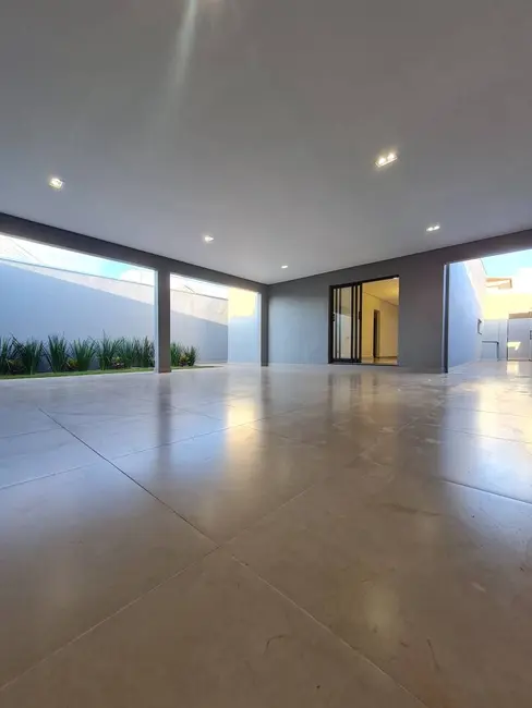 Foto 2 de Casa com 3 quartos à venda, 161m2 em Jardim Lima, Franca - SP