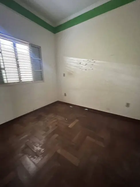 Foto 6 de Casa com 3 quartos à venda, 200m2 em Jardim Luiza, Franca - SP