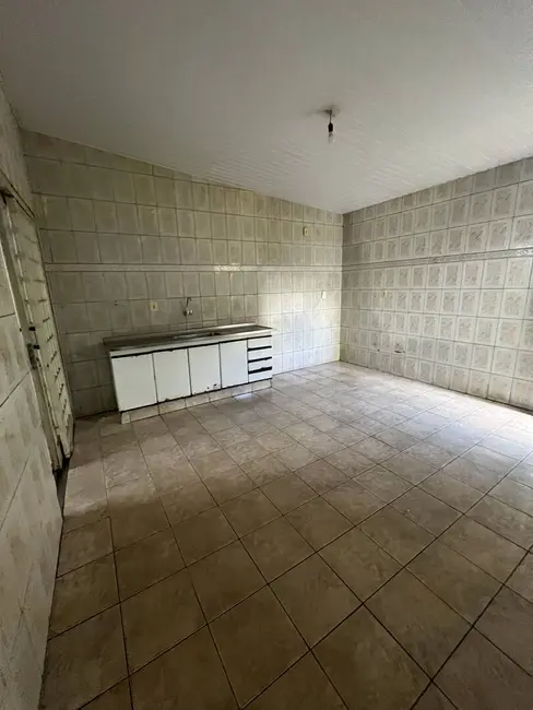 Foto 2 de Casa com 3 quartos à venda, 200m2 em Jardim Luiza, Franca - SP