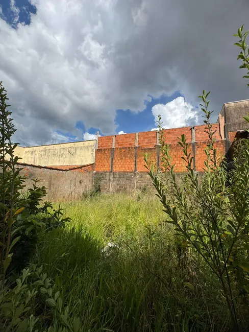 Foto 2 de Casa com 2 quartos à venda, 70m2 em Franca - SP