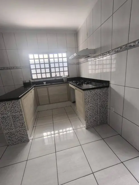 Foto 5 de Casa com 2 quartos à venda, 200m2 em Jardim Luiza, Franca - SP