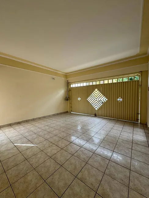Foto 4 de Casa com 3 quartos à venda, 181m2 em Franca - SP