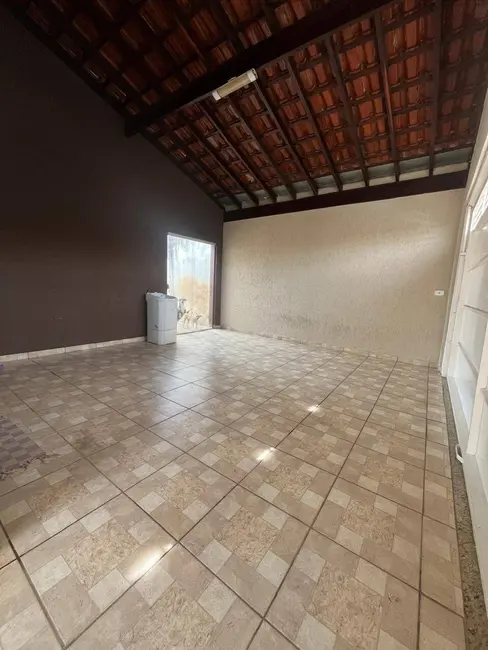 Foto 1 de Casa com 2 quartos à venda, 200m2 em Franca - SP