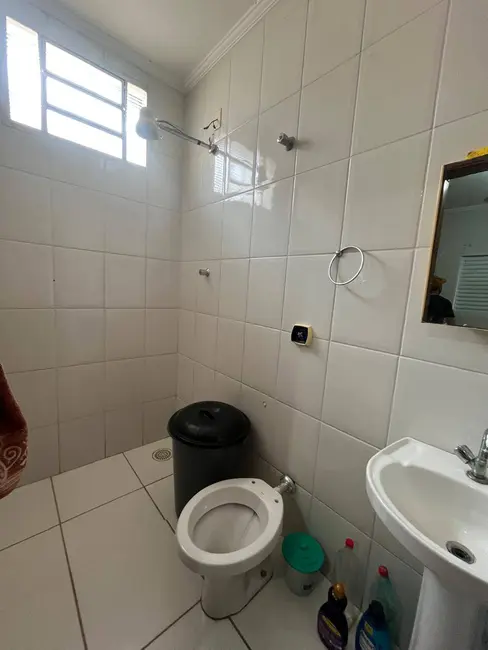 Foto 6 de Casa com 2 quartos à venda, 200m2 em Franca - SP