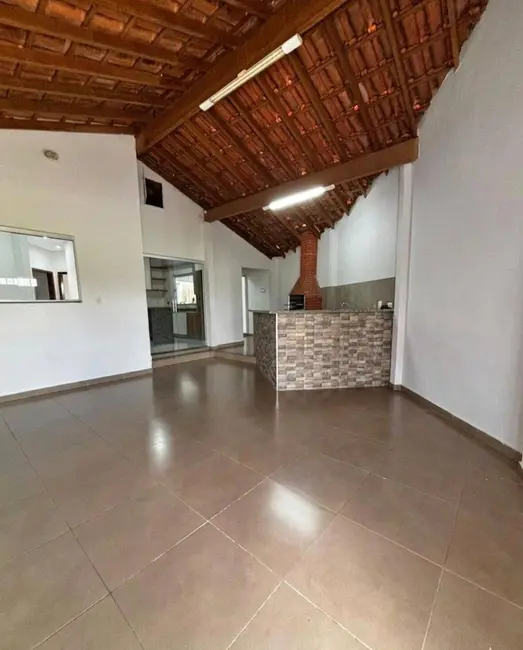 Foto 1 de Casa com 2 quartos à venda, 137m2 em Franca - SP