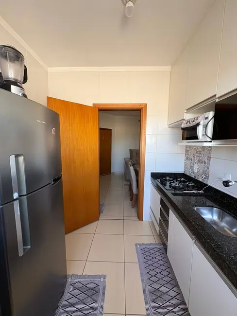 Foto 4 de Apartamento com 2 quartos à venda em Franca - SP