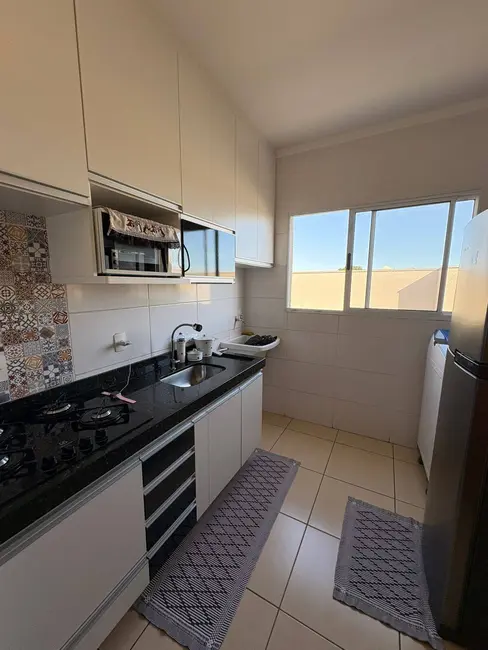 Foto 3 de Apartamento com 2 quartos à venda em Franca - SP