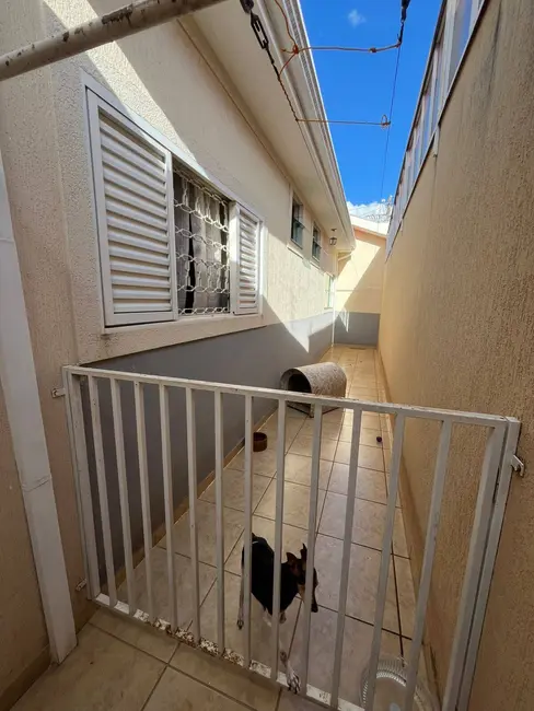Casa com 3 quartos à venda, 160m2 em Residencial São Vicente, Franca - SP - imagem 3 Foto 3 de Casa com 3 quartos à venda, 160m2 em Residencial São Vicente, Franca - SP