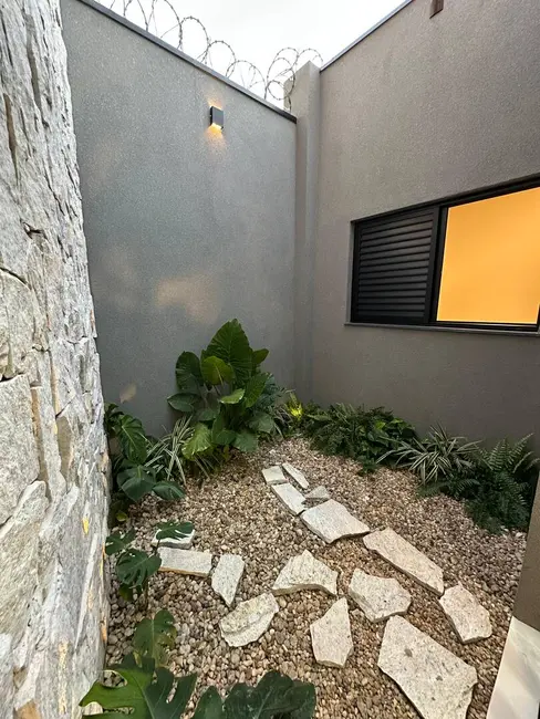 Casa com 3 quartos à venda, 100m2 em Franca - SP - imagem 4 Foto 4 de Casa com 3 quartos à venda, 100m2 em Franca - SP