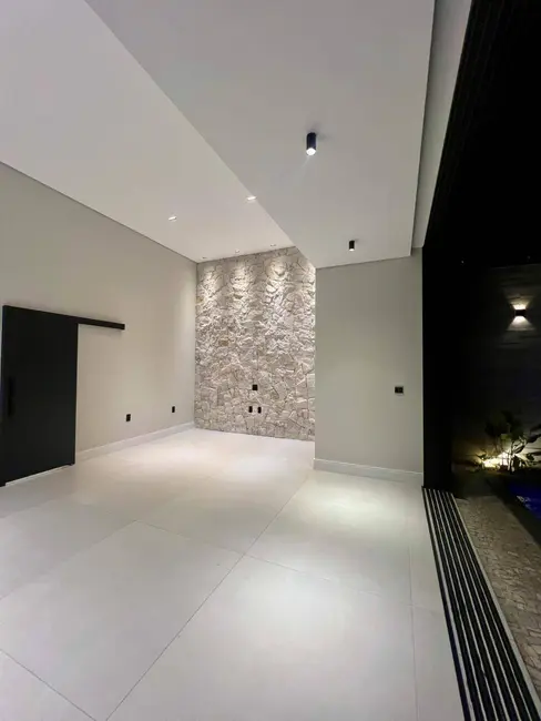 Casa com 3 quartos à venda, 100m2 em Franca - SP - imagem 2 Foto 2 de Casa com 3 quartos à venda, 100m2 em Franca - SP