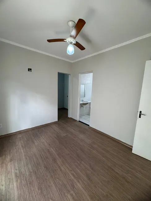 Foto 3 de Casa com 3 quartos à venda em Franca - SP