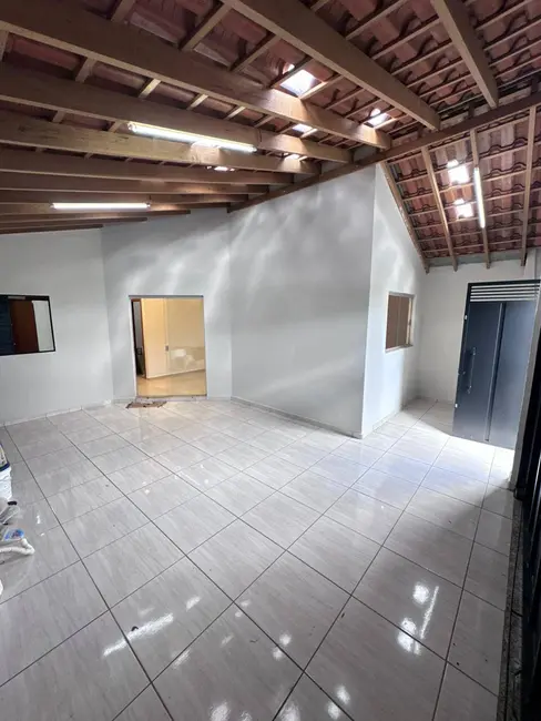 Casa com 2 quartos à venda, 120m2 em Franca - SP - imagem 2 Foto 2 de Casa com 2 quartos à venda, 120m2 em Franca - SP