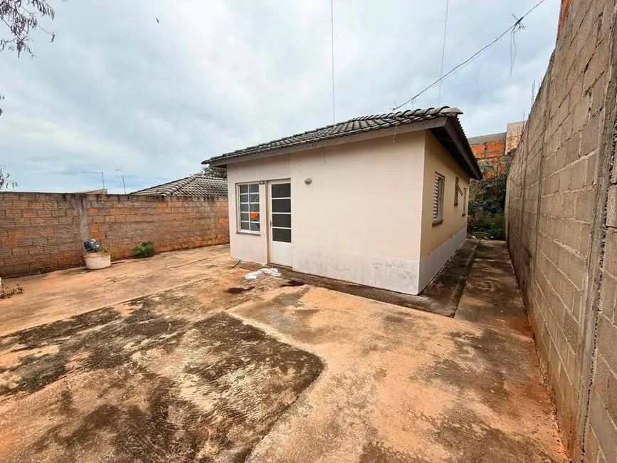 Casa com 2 quartos à venda, 200m2 em Franca - SP - imagem 1 Foto 1 de Casa com 2 quartos à venda, 200m2 em Franca - SP