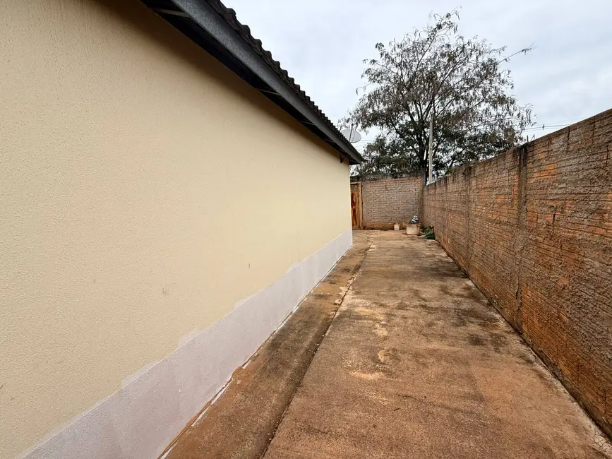 Casa com 2 quartos à venda, 200m2 em Franca - SP - imagem 2 Foto 2 de Casa com 2 quartos à venda, 200m2 em Franca - SP