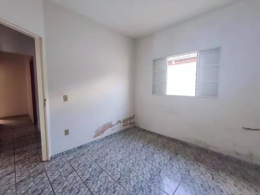 Casa com 3 quartos à venda, 200m2 em Franca - SP - imagem 7 Foto 7 de Casa com 3 quartos à venda, 200m2 em Franca - SP