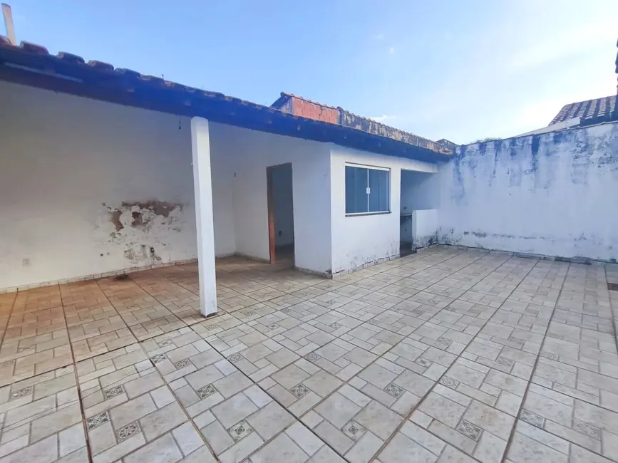 Casa com 3 quartos à venda, 200m2 em Franca - SP - imagem 1 Foto 1 de Casa com 3 quartos à venda, 200m2 em Franca - SP