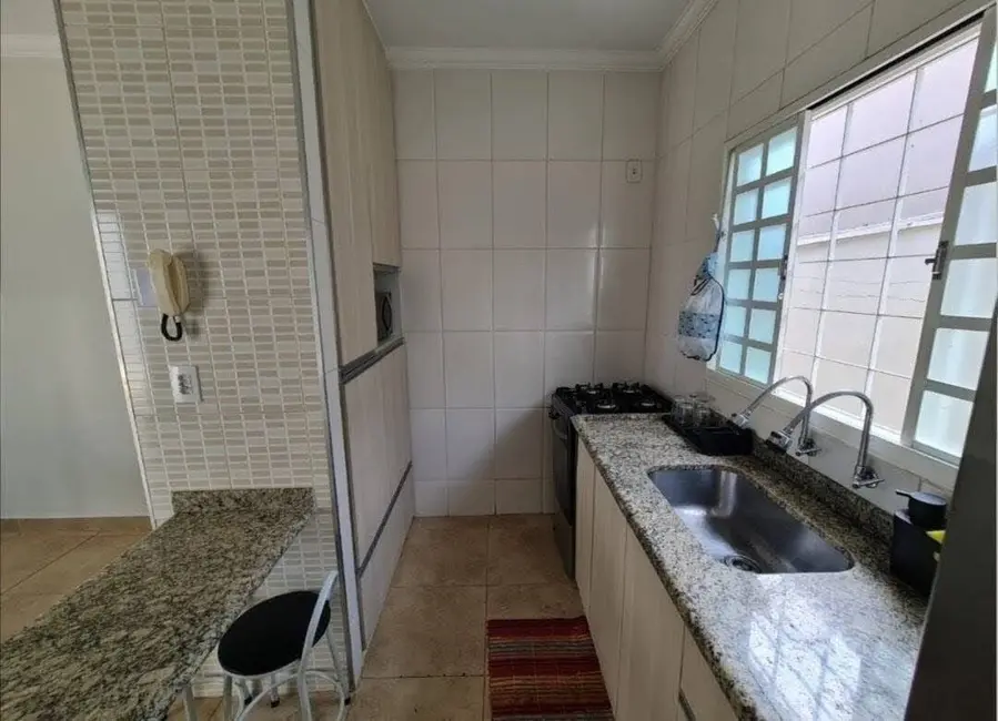 Foto 9 de Casa com 2 quartos à venda, 250m2 em Franca - SP