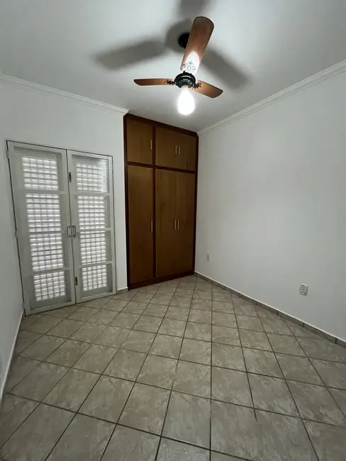 Foto 6 de Apartamento com 3 quartos à venda, 100m2 em Franca - SP