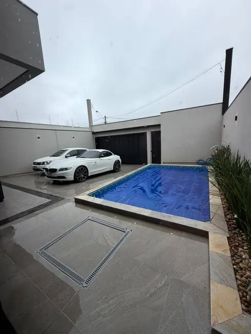 Casa com 3 quartos à venda, 250m2 em Franca - SP - imagem 1 Foto 1 de Casa com 3 quartos à venda, 250m2 em Franca - SP