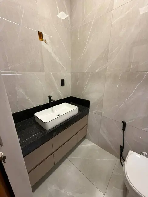 Casa com 3 quartos à venda, 250m2 em Franca - SP - imagem 4 Foto 4 de Casa com 3 quartos à venda, 250m2 em Franca - SP