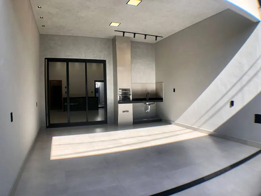 Foto 1 de Casa com 3 quartos à venda, 150m2 em Franca - SP
