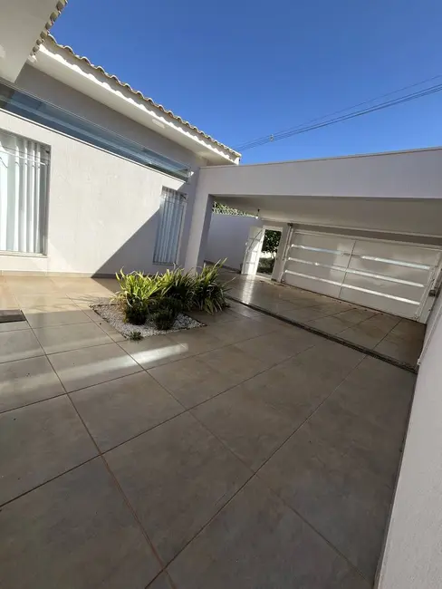 Foto 9 de Casa com 3 quartos à venda, 200m2 em Jardim Piratininga, Franca - SP