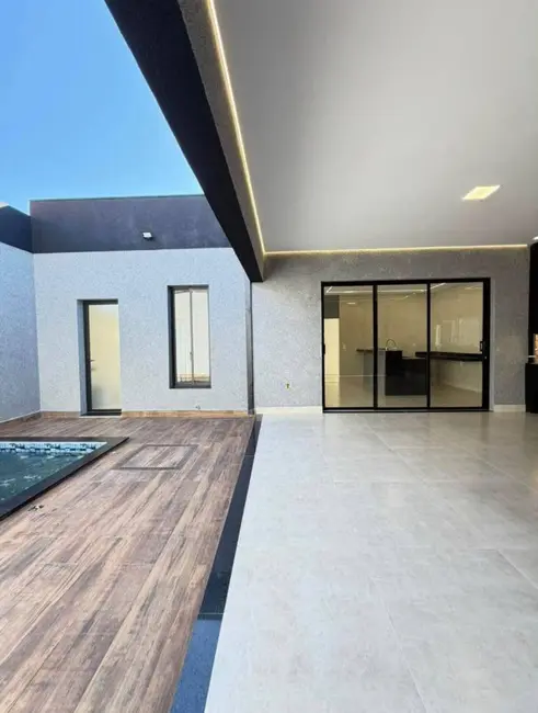 Foto 2 de Casa com 3 quartos à venda, 145m2 em Franca - SP
