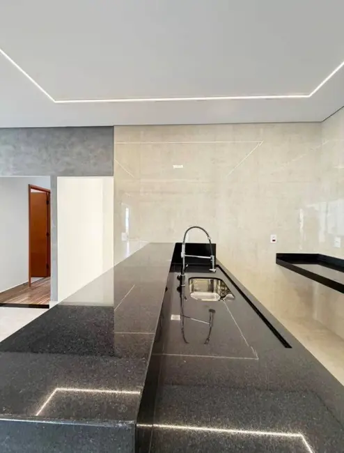 Foto 4 de Casa com 3 quartos à venda, 145m2 em Franca - SP