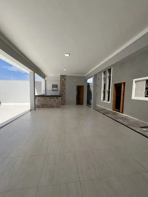 Casa com 3 quartos à venda, 192m2 em Franca - SP - imagem 4 Foto 4 de Casa com 3 quartos à venda, 192m2 em Franca - SP